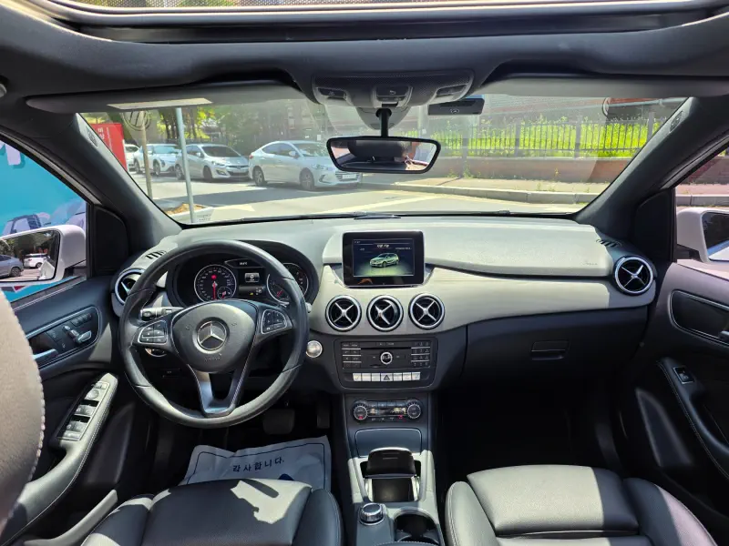 Mercedes-Benz B-Class