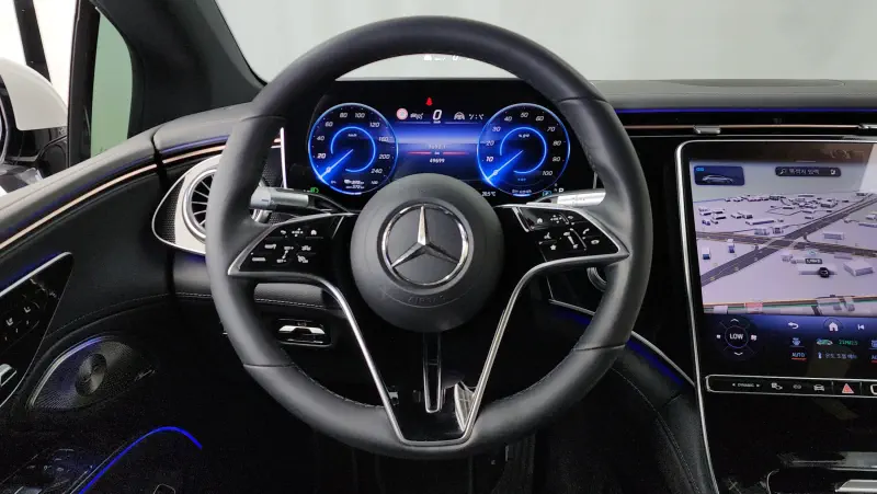 Mercedes-Benz EQS