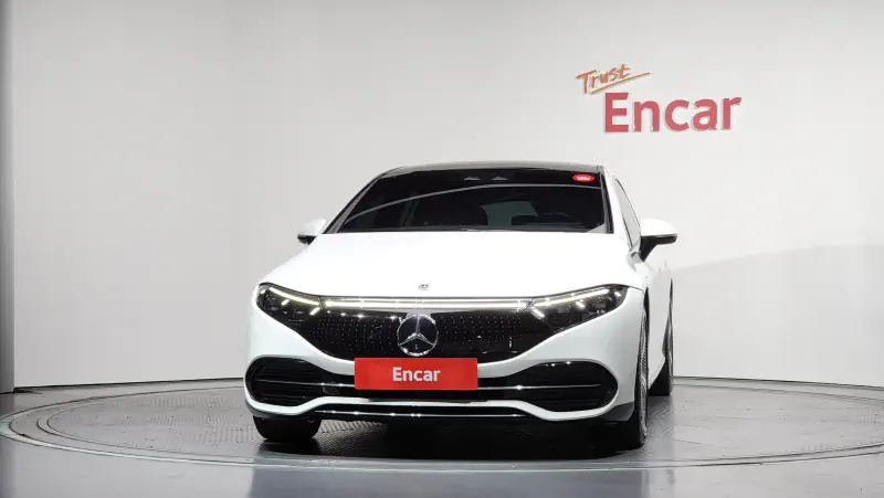 Mercedes-Benz EQS