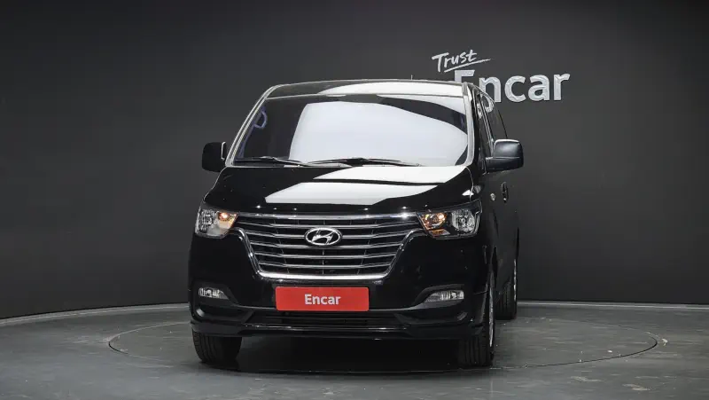 Hyundai Grand Starex