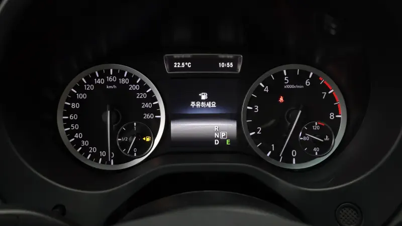 Infiniti Q30