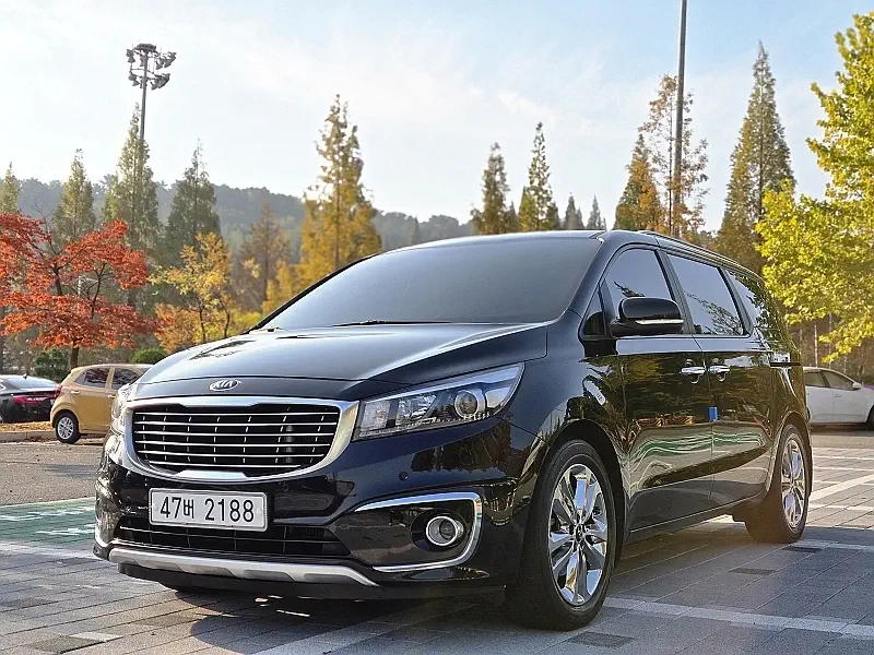 Kia Carnival