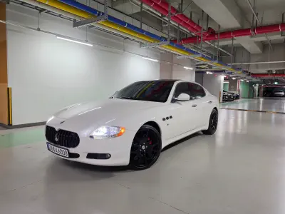 Maserati Quattroporte