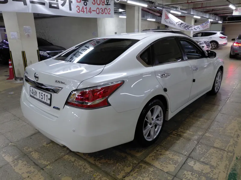 Nissan Altima