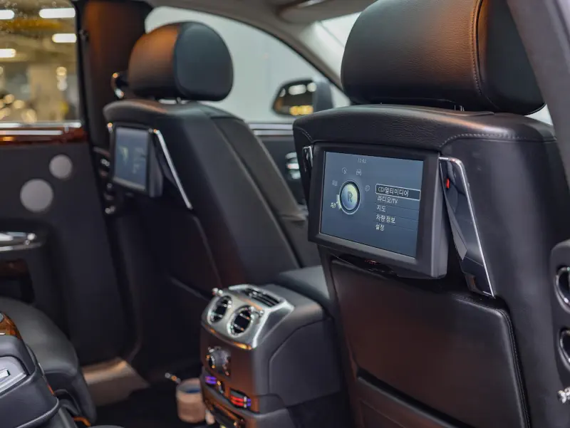 Rolls-Royce GHOST