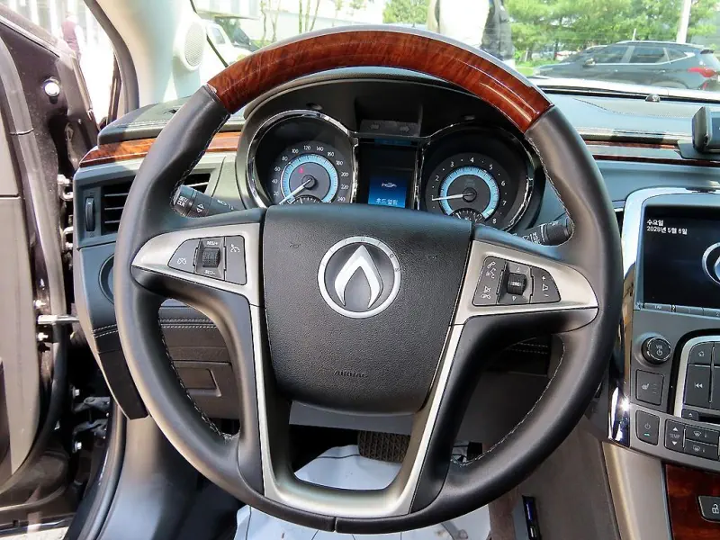Daewoo Alpheon