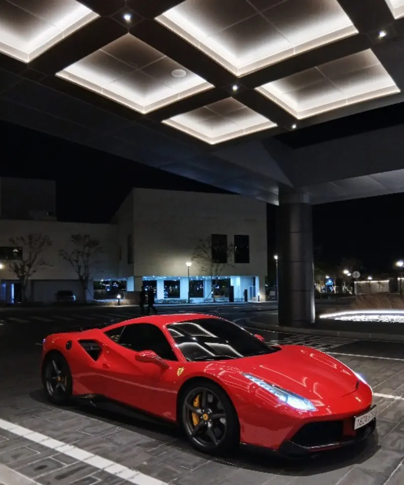 Ferrari 488