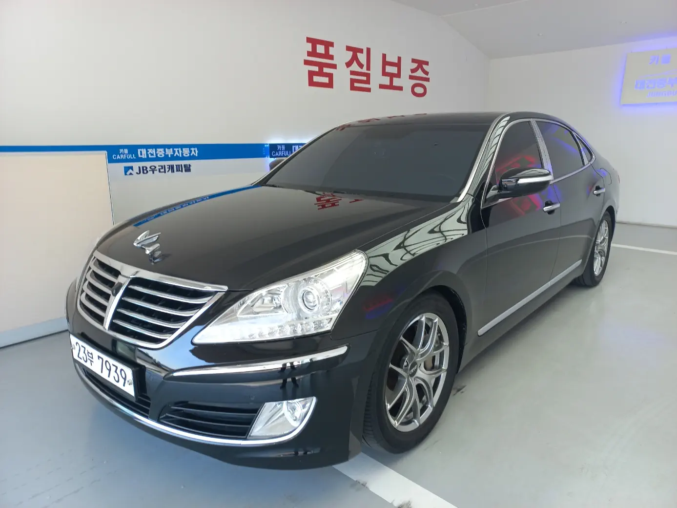 Hyundai Equus 2012