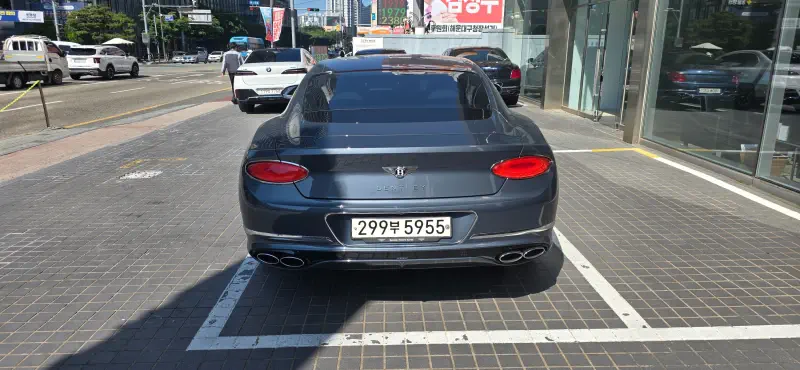 Bentley Continental GT