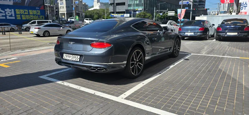 Bentley Continental GT