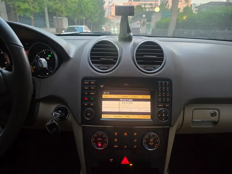 Mercedes-Benz M-class