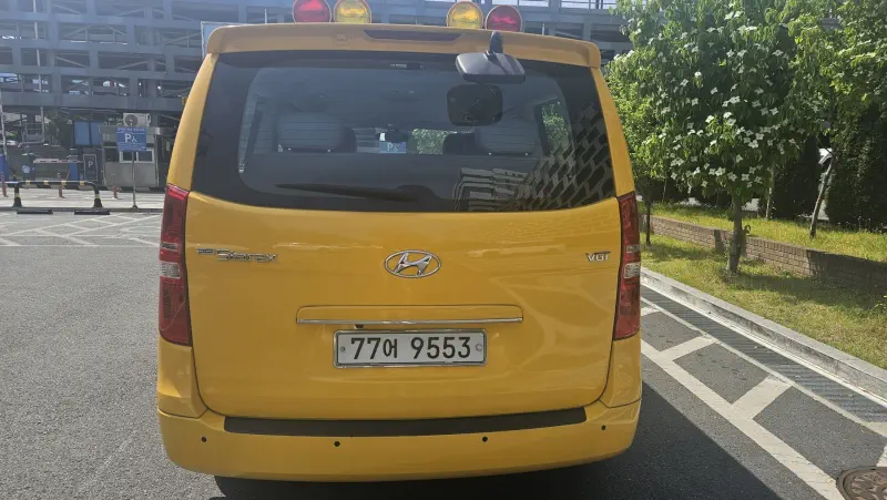 Hyundai Grand Starex