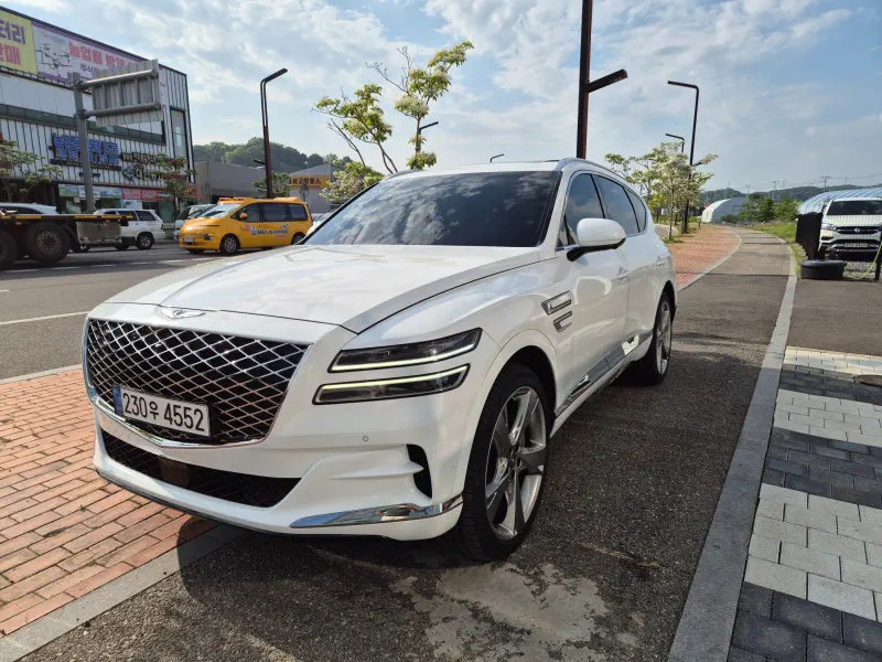 Genesis GV80