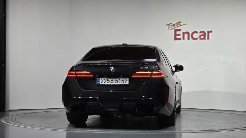 BMW M5