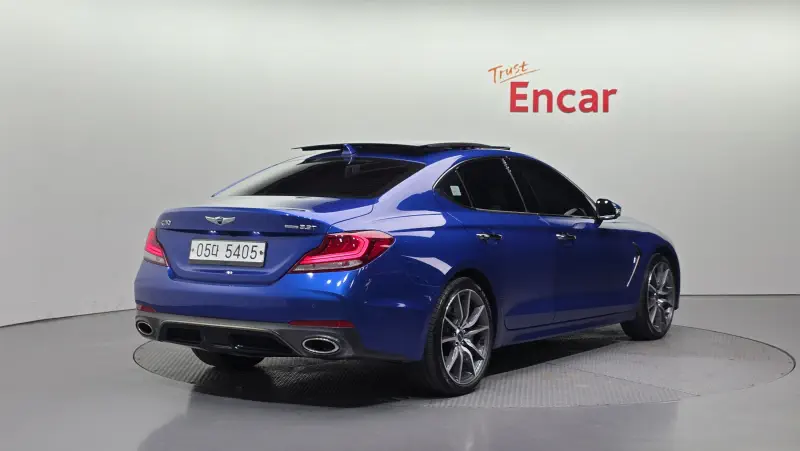 Genesis G70