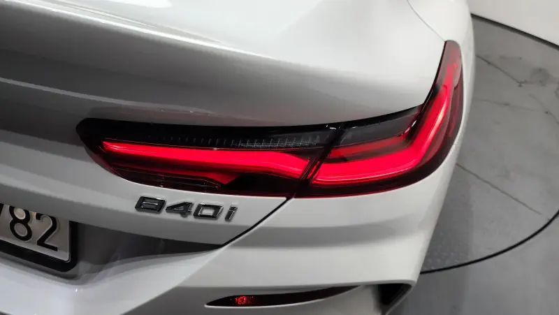BMW 8-Series