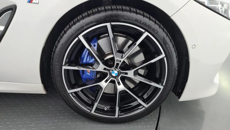 BMW 8-Series
