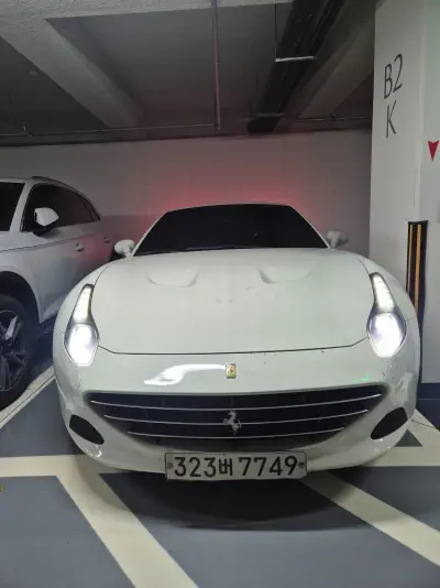 Ferrari California