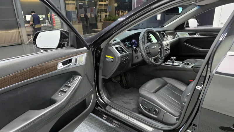 Genesis G80