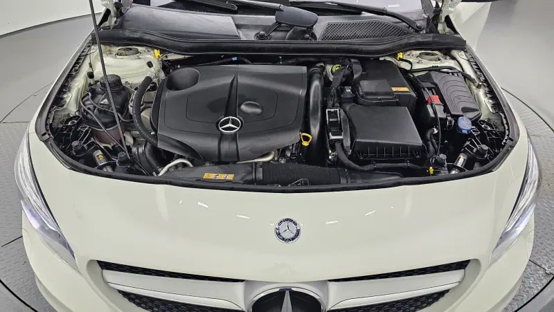 Mercedes-Benz CLA-Class