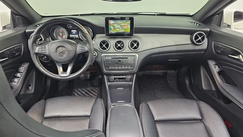 Mercedes-Benz CLA-Class