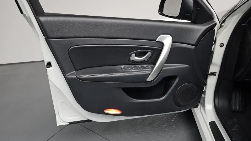 Renault Samsung SM5