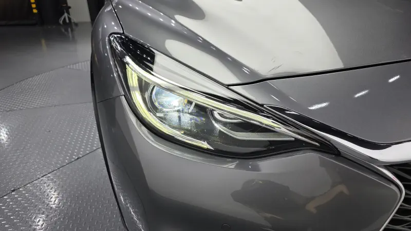 Infiniti Q30
