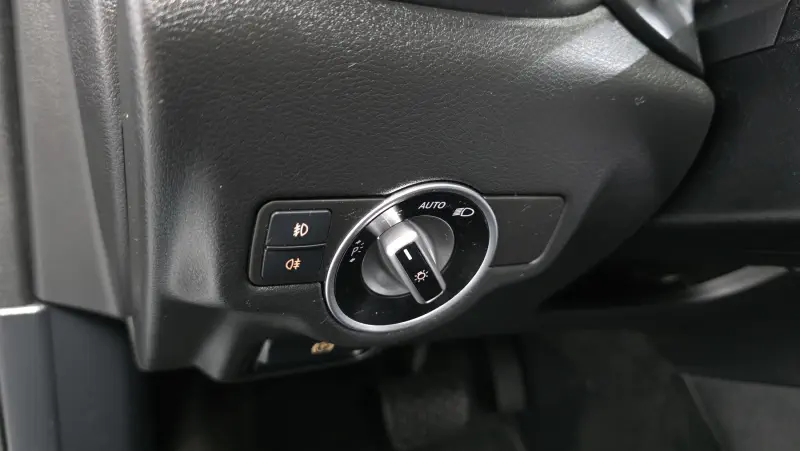 Infiniti Q30
