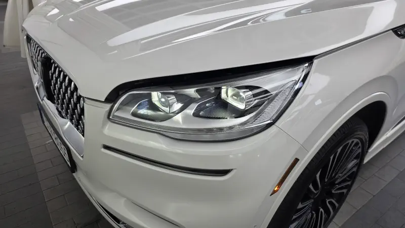 Lincoln Aviator