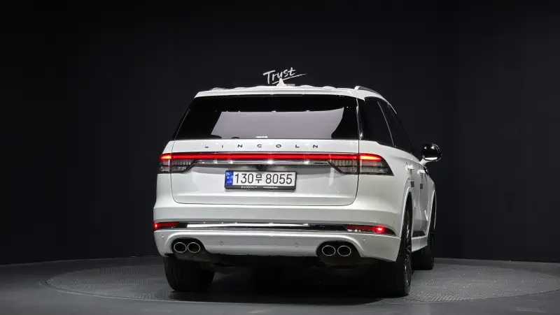 Lincoln Aviator