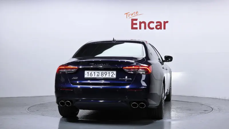 Maserati Quattroporte