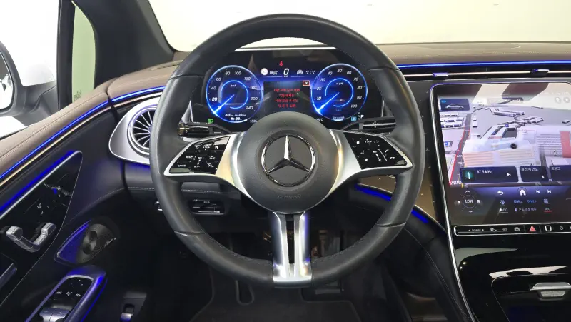 Mercedes-Benz EQE