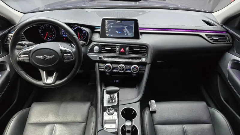 Genesis G70