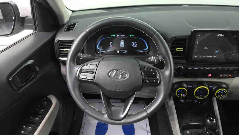 Hyundai Venue