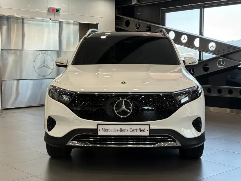 Mercedes-Benz EQB