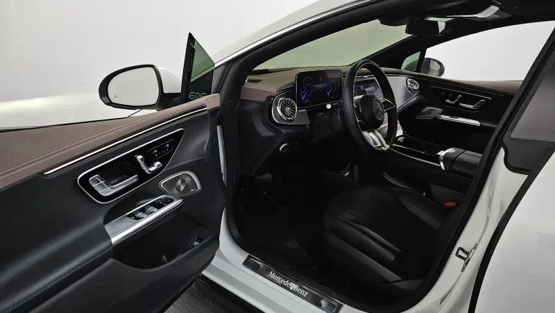Mercedes-Benz EQE