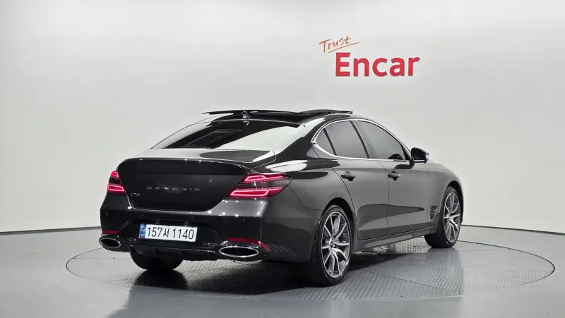 Genesis G70