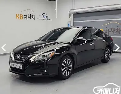 Nissan Altima