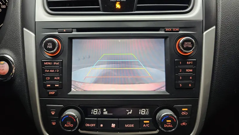Nissan Altima
