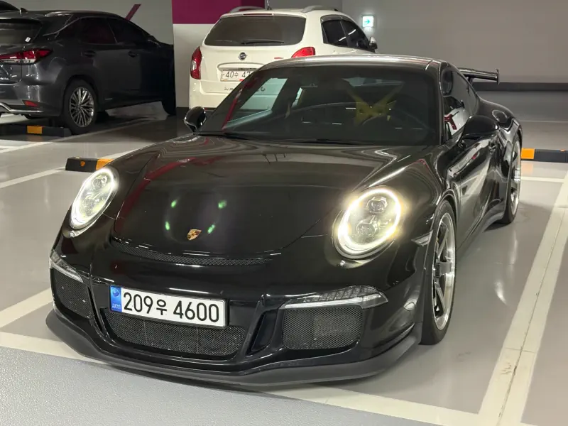 Porsche 911