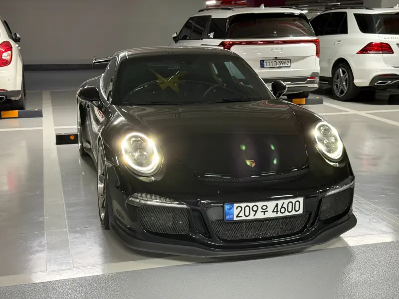 Porsche 911