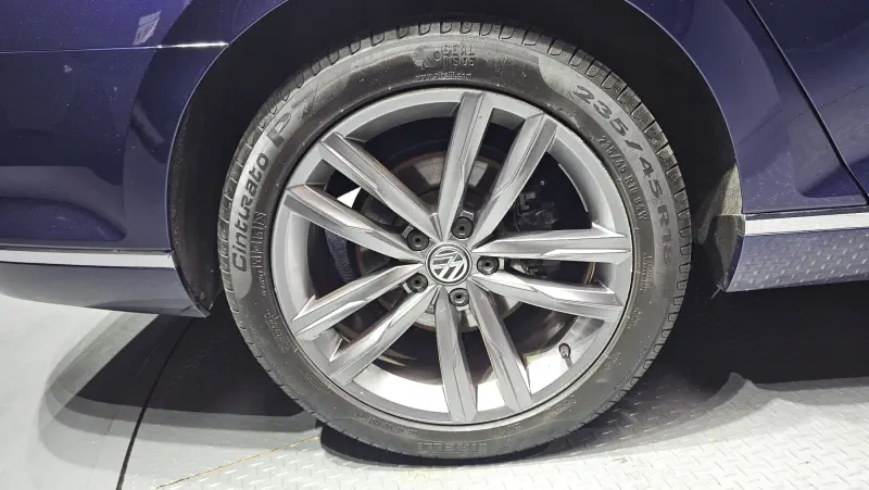 Volkswagen Passat GT
