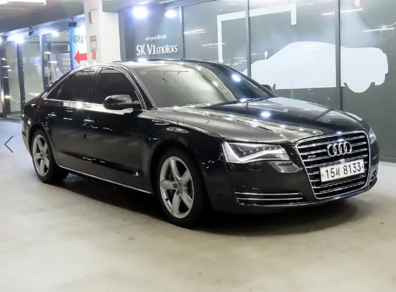 Audi A8