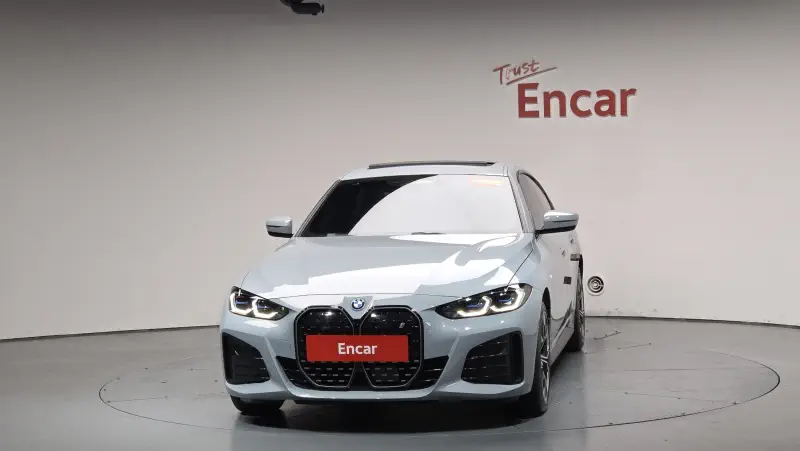 BMW i4