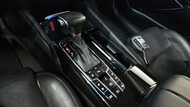 Купить Kia K7 Gyeonggi из Кореи