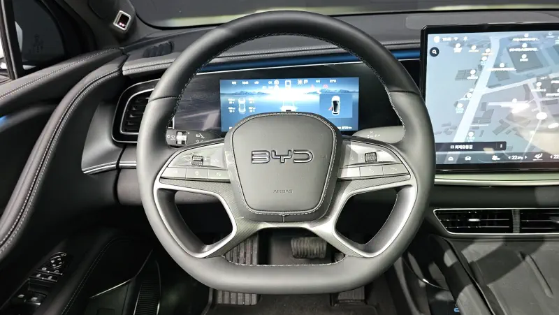 BYD Sealion 7