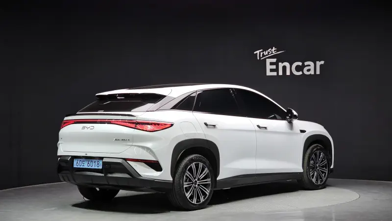 BYD Sealion 7