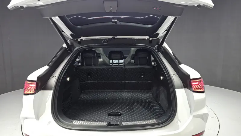 BYD Sealion 7