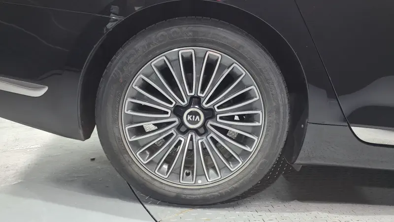 Kia K9