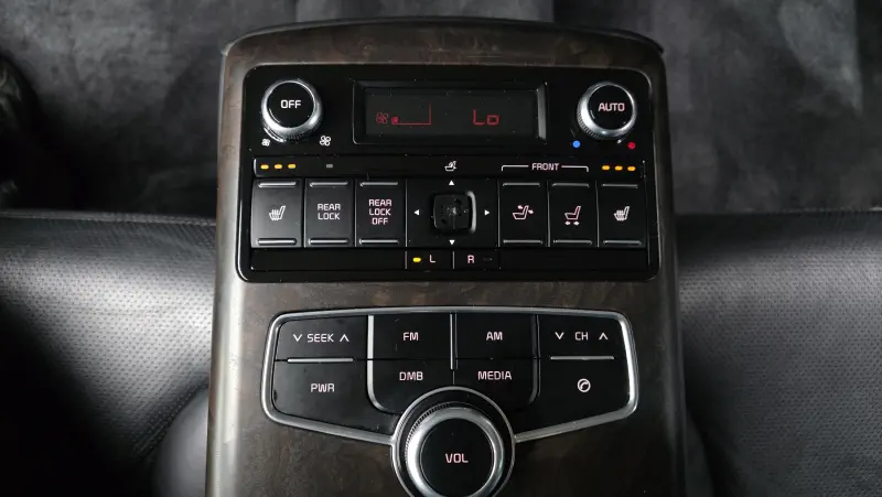 Kia K9